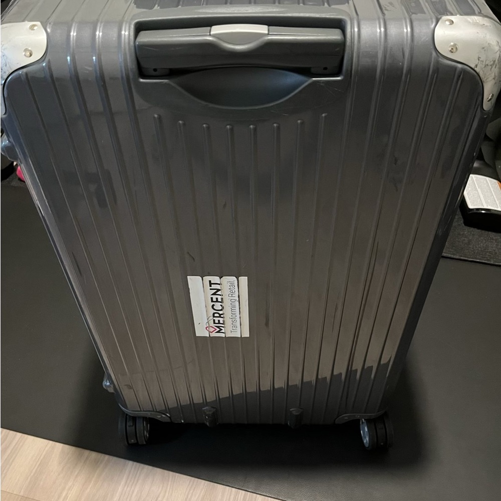 RIMOWA Metallic Gray Rolling check in Suitcase - Picture 1 of 5